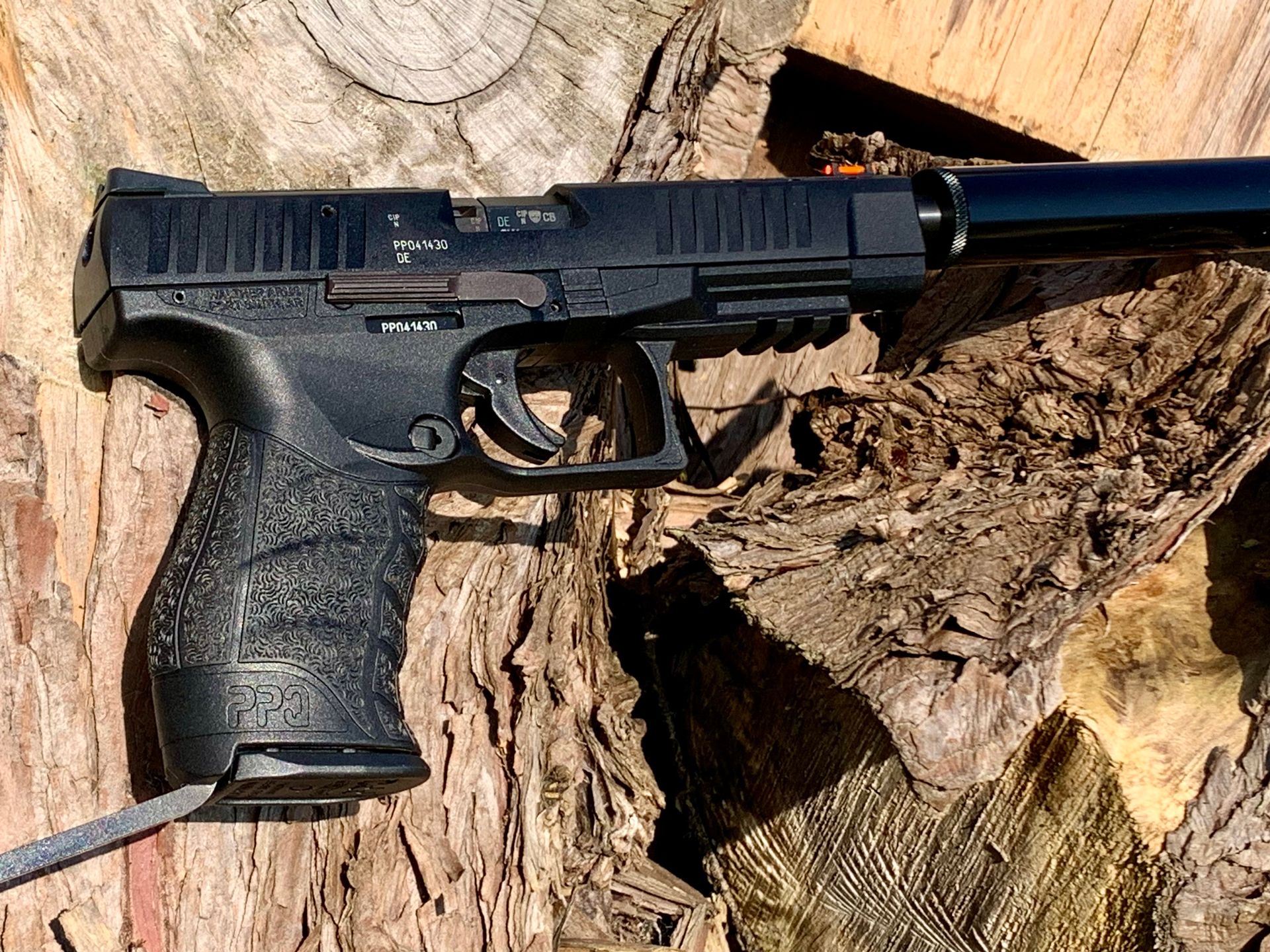 Walther PPQ .22lr Long Barrelled Pistol - Image 4