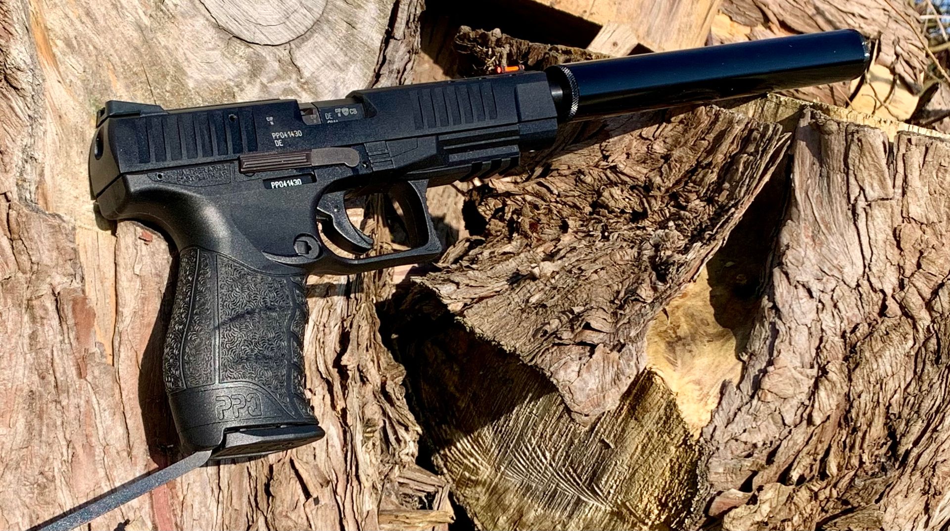 Walther PPQ .22lr Long Barrelled Pistol - Image 3