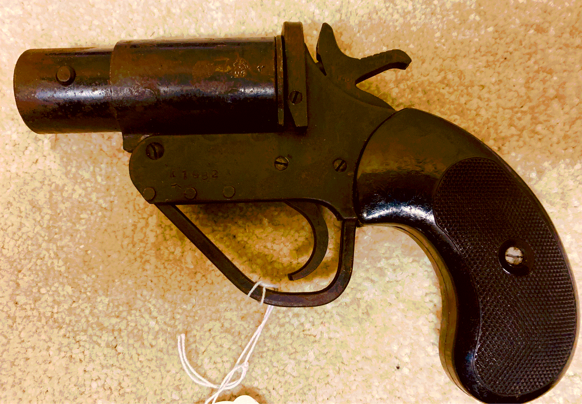 Webley & Scott No2 Mk5 1” Flare Pistol - Live Firing - Image 2