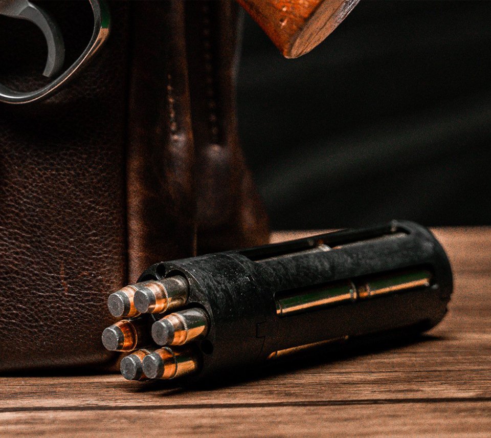 REV Industries 18 round .44 Magnum speedloader UK